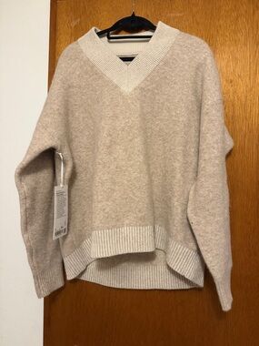 NWT Lululemon alpaca wool blend v neck sweater
